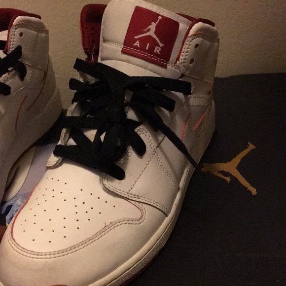 Shoes - Picture 1 of 1